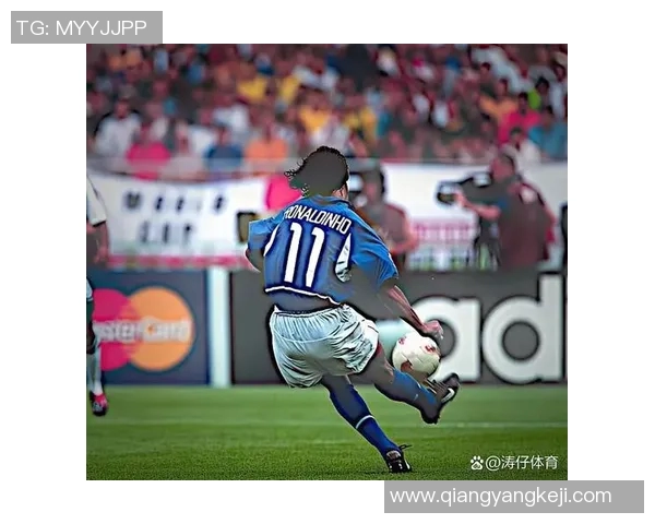 小伊带你领略足球明星的精彩瞬间与成长故事